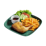 Tomato Macaroni & Crispy Chicken Leg